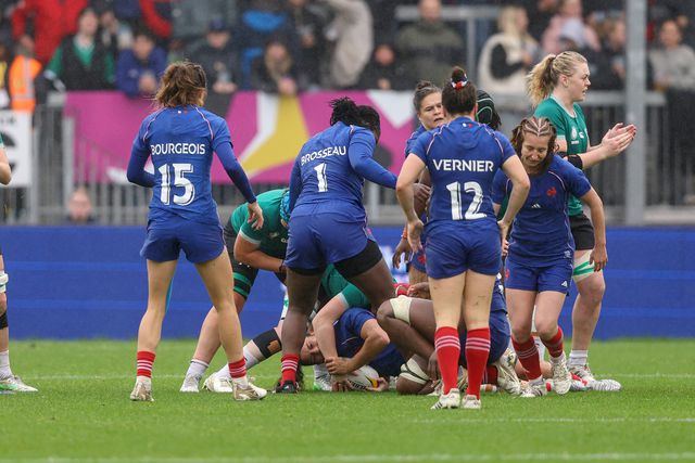 Axelle Berthoumieu  foi apanhada a morder braço de adversária