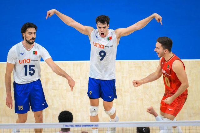 Portugal vence a Colômbia por 3-2!