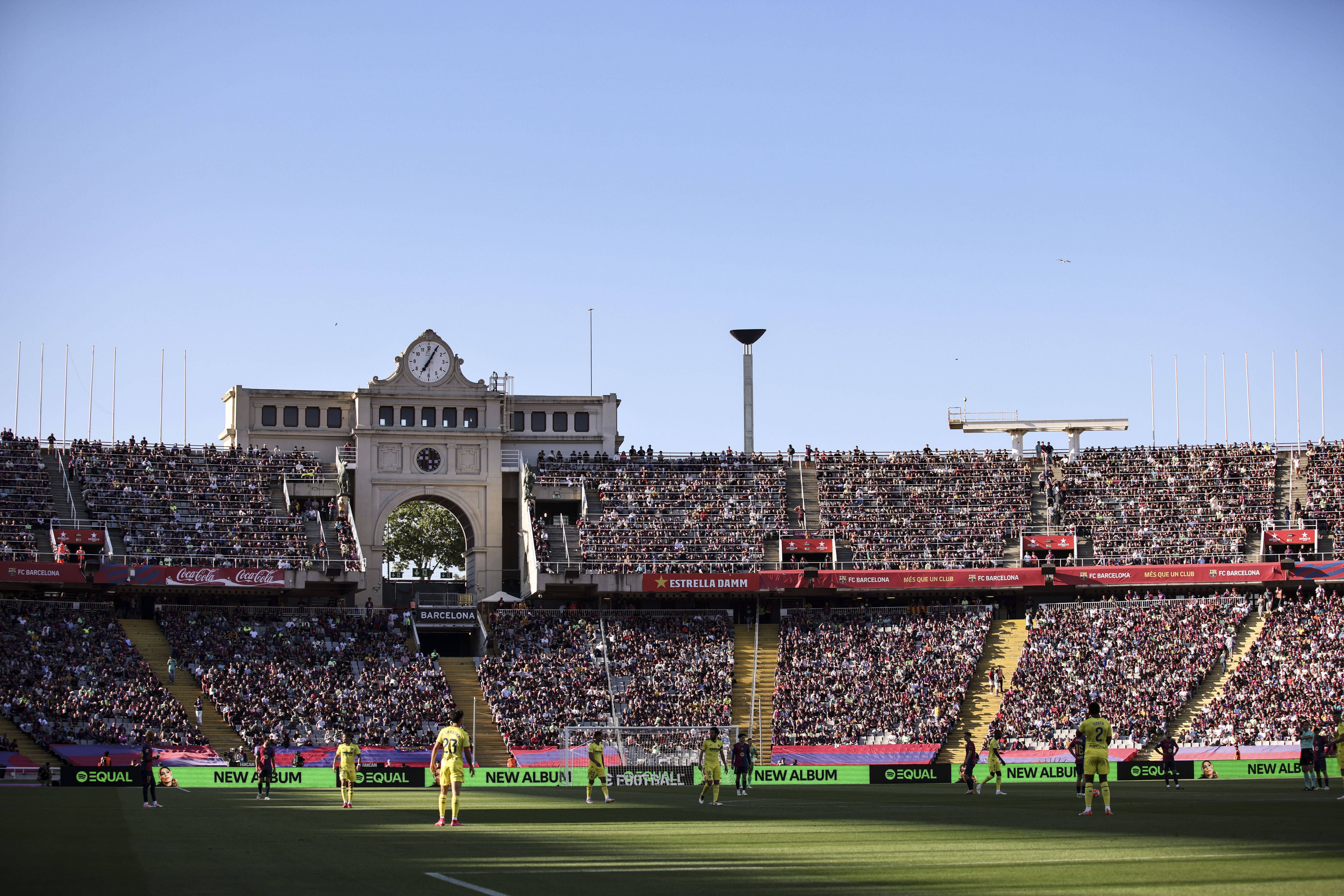 Estádio Lluis Companys alberga jogos do Barcelona  e comporta 55 mil pessoas