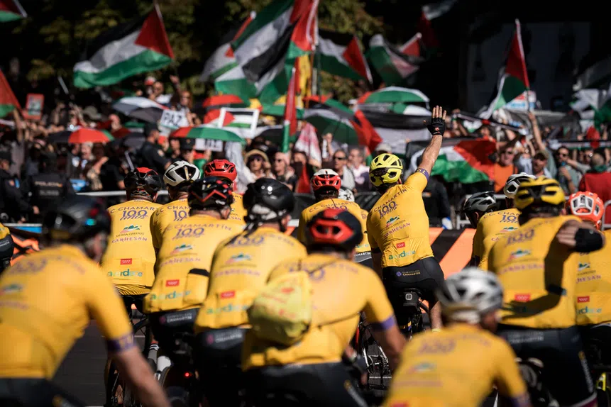 Vuelta ao CAOS! Palcos e protestos