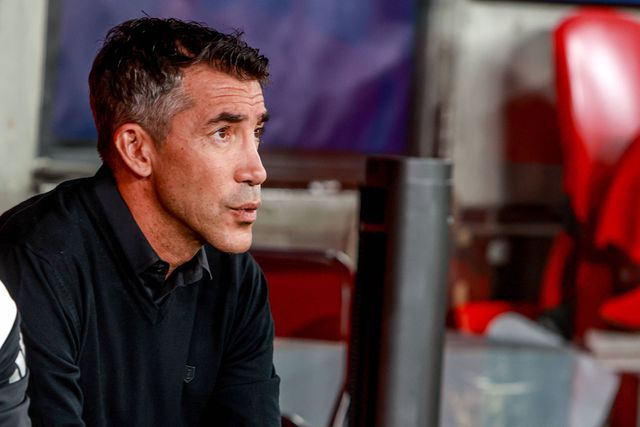 «O despedimento de Lage já vem tarde»