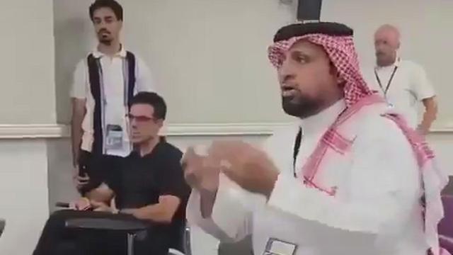 Ambiente tenso entre Postecoglou e jornalista saudita