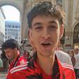 Benfiquistas já começaram a invasão a Milão