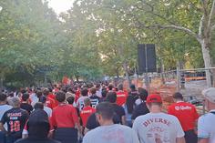 Maré vermelha de adeptos do Benfica já corre para San Siro