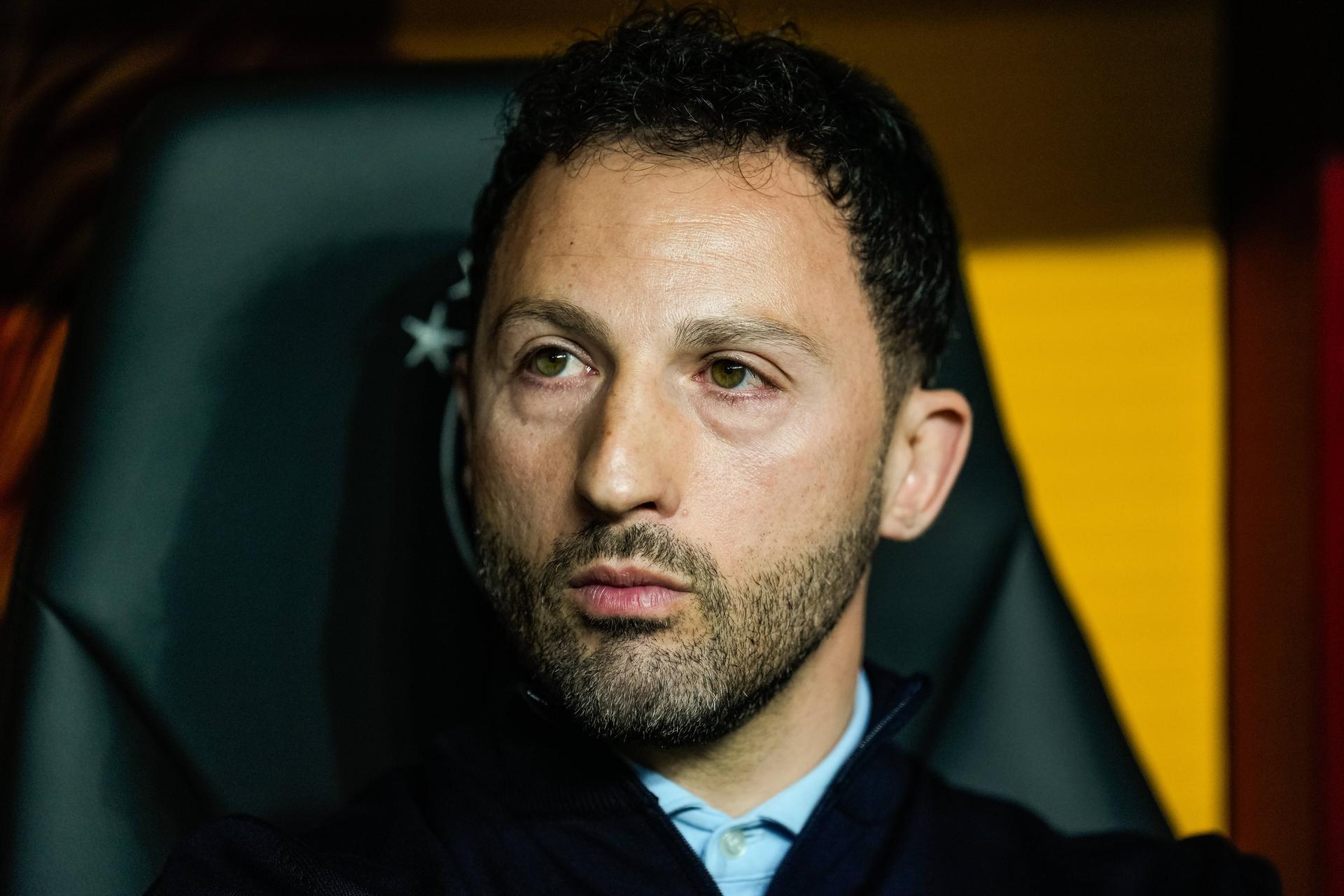 Domenico Tedesco- o técnico alemão foi despedido do comando técnico do Bolonha após ter perdido os primeios quatro jogos que disputou no cargo