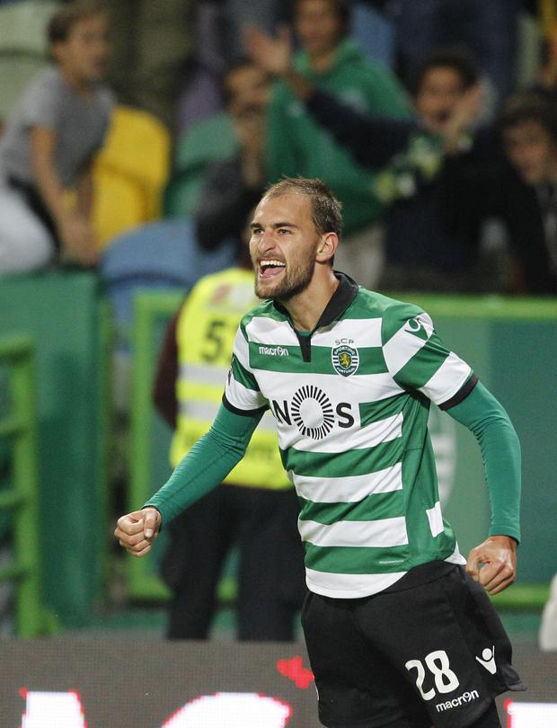 Bas Dost foi a grande figura do jogo ao marcar dois golos