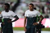 Vini e Mbappé tapam parcialmente camisola com mensagem para Ceuta (IMAGO)