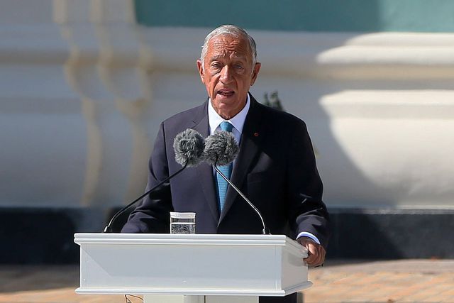 «As autoridades competentes entenderam que deveria seguir diretamente para o hotel»