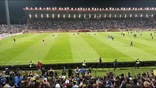 Ronaldo muito aplaudido durante aquecimento de Portugal