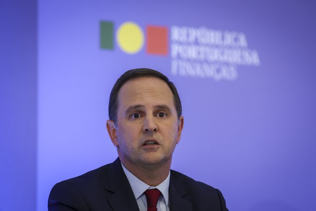 O Futebol Profissional e o OE