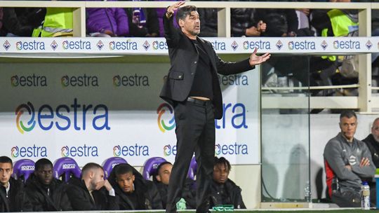 Paulo Fonseca 'de pedra e cal' no Milan