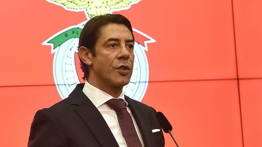 Rui Costa ilibado é trunfo para Adidas e Emirates…