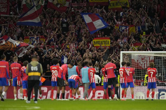 Atl. Madrid recusa vender bilhetes para jogos fora a membros da bancada que causou suspensão