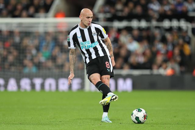 Shelvey passou pelo Newcastle