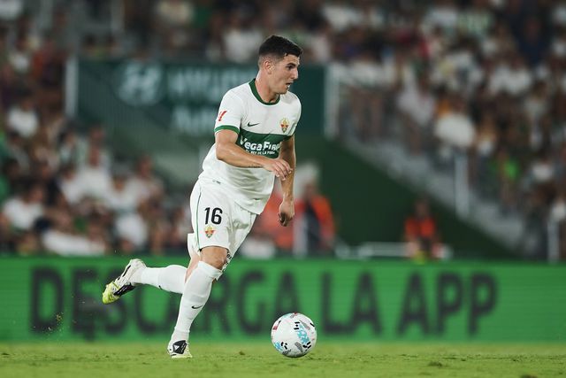 Martim Neto foi titular três vezes pelo Elche e jogou um total de seis jogos esta época