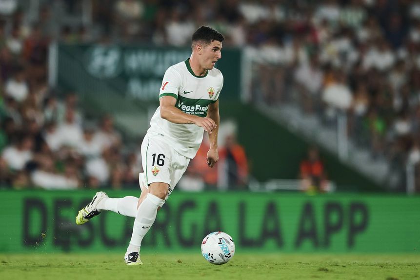 Martim Neto foi titular três vezes pelo Elche e jogou um total de seis jogos esta época