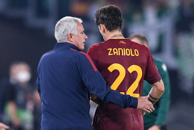 Zaniolo foi treinado por José Mourinho na Roma