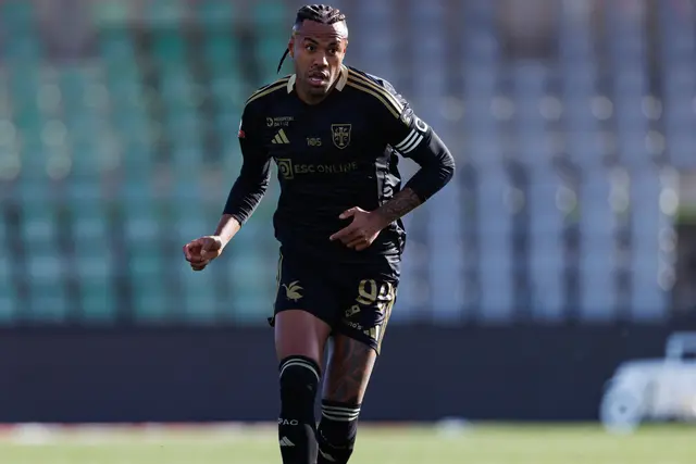 Cassiano aguarda por uma oportunidade de Filipe Coelho para poder estrear-se como titular do Casa Pia esta época