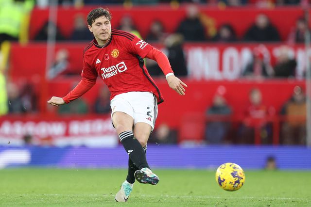 Ex-Benfica Lindelof revela onde pensa voltar a jogar