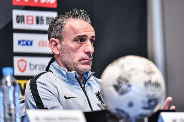 Emirados: Paulo Bento entra a golear na qualificação para o Mundial