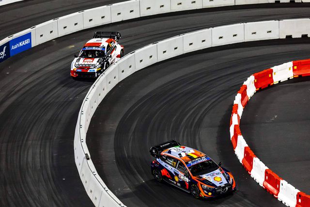 Thierry Neuville arranca melhor no Rali do Japão