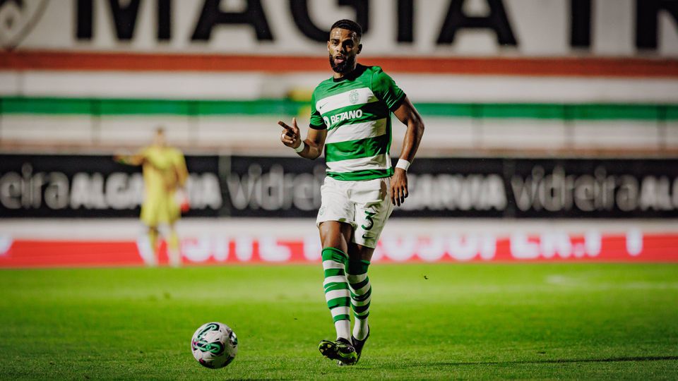 Sporting: St. Juste baralha as contas de Amorim