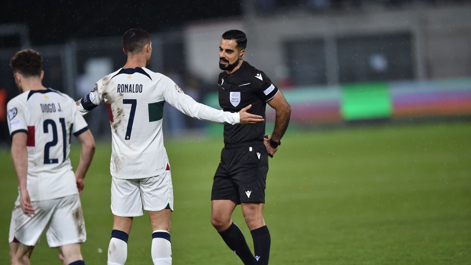 Duarte Gomes analisa a arbitragem do Liechtenstein-Portugal