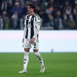 Vlahovic tem 14 golos e cinco assistências em 37 jogos pela Juventus, esta temporada
