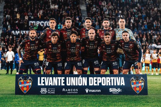 Levante homenageia vítimas da tempestade DANA