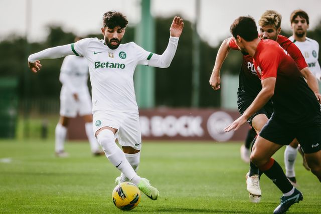 Sporting: a primeira vitória de João Pereira (fotogaleria)