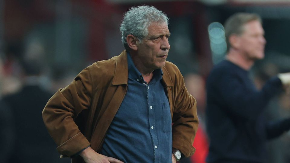 Fernando Santos desvaloriza maus resultados e compara Azerbaijão a... Portugal