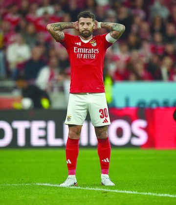 Benfica: um problema para resolver, outro por antecipar