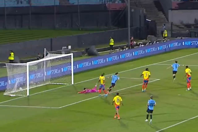 Vídeo: ex-Sporting dá vitória ao Uruguai com golo no último minuto