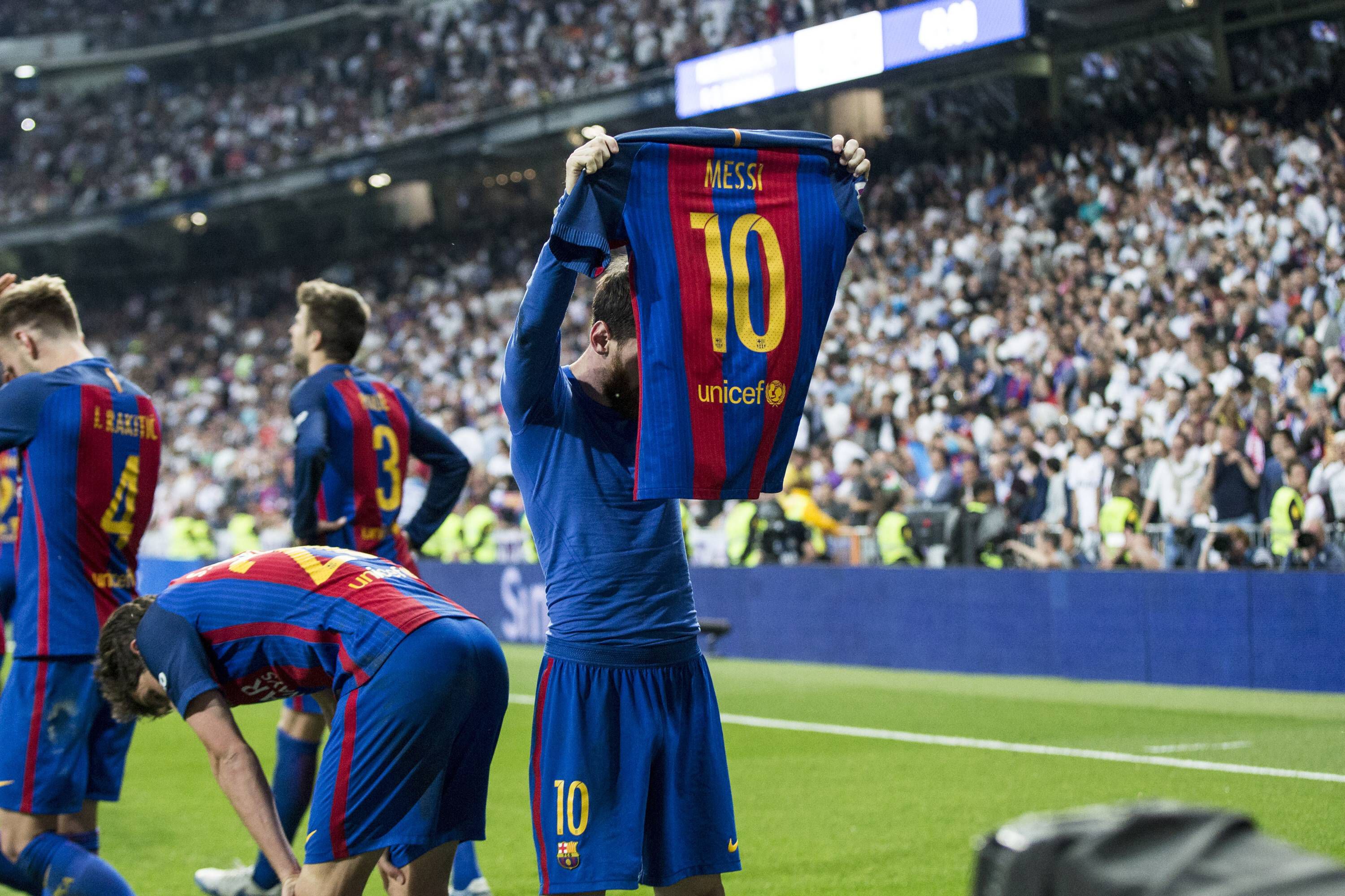 Messi festeja no Bernabéu frente ao Real Madrid