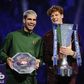 Carlos Alcaraz e Jannik Sinner depois da final nas ATP Finals