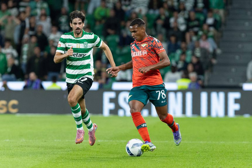 Landerson, extremo brasileiro do Moreirense, de apenas 18 anos