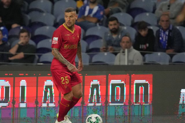 Gil Vicente: mais dois jogadores vão sair