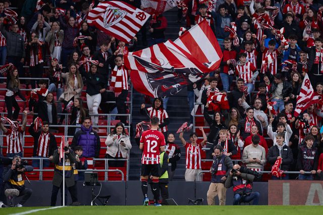 Atlético perde em Bilbao e fica à mercê do Barcelona