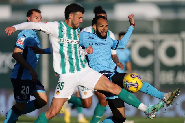 Rio Ave começa esta segunda-feira a preparar o encontro em Guimarães