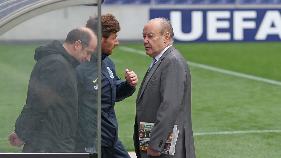 André Villas-Boas deseja «rápidas melhoras» a Pinto da Costa