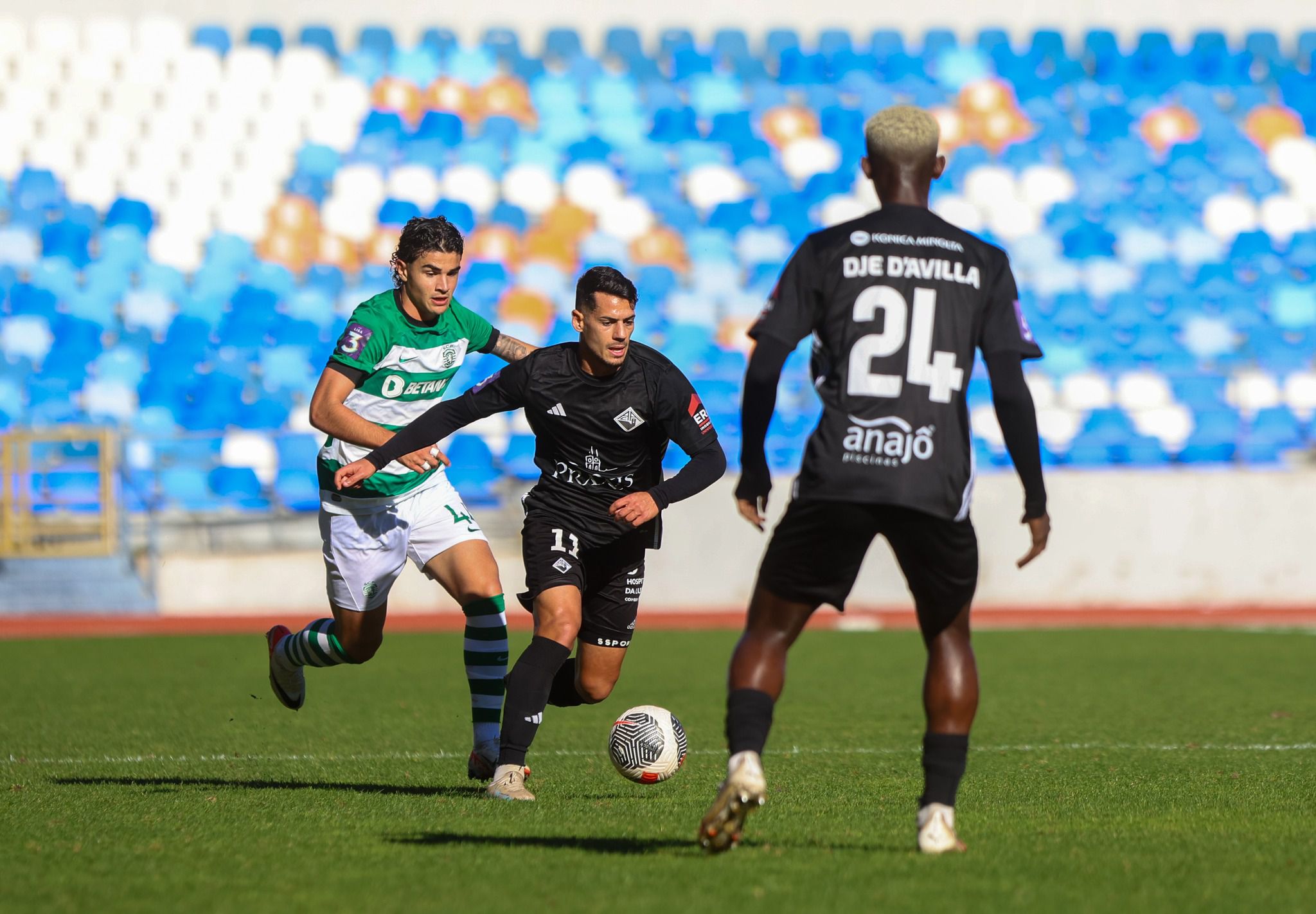 Liga 3: Académica empata sem golos com o Sporting B