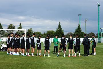 O que os jogadores do Sporting pensam de João Pereira