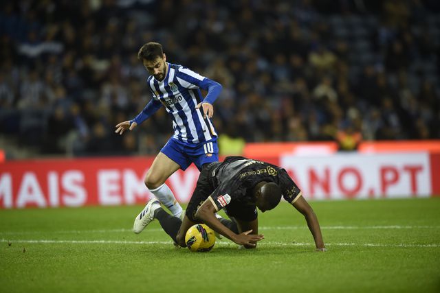 FC Porto volta às vitórias na Liga e sobe ao 2.º lugar