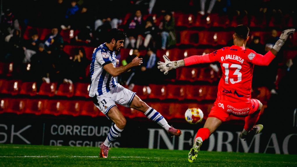 Gonçalo Guedes foi titular pela Real Sociedad em casa do Eldense - Foto: Real Sociedad