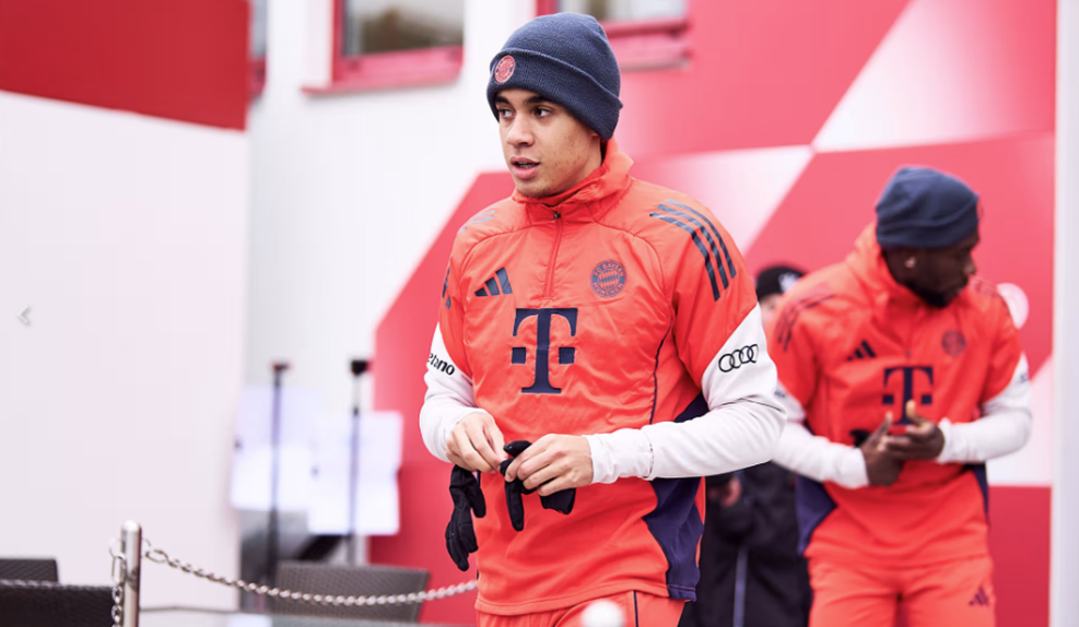 Jamal Musiala sofreu duas graves lesões consecutivas no Bayern - Foto: Bayern