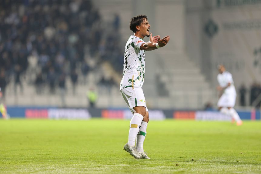 Lesão de Vasco Sousa pode aumentar capital de importância de Benny no Moreirense