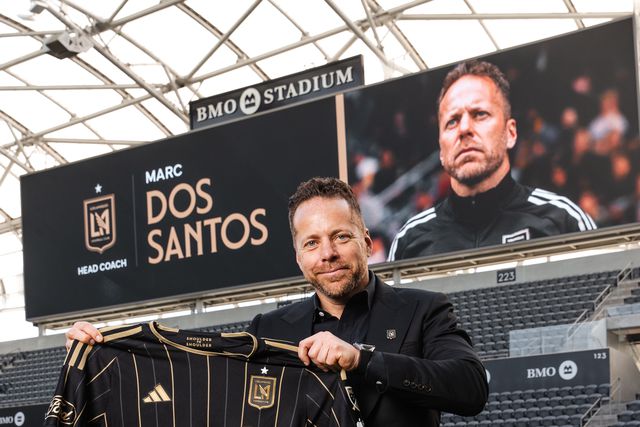 Marc dos Santos já estava no clube de LA como adjunto - Foto: Los Angeles FC