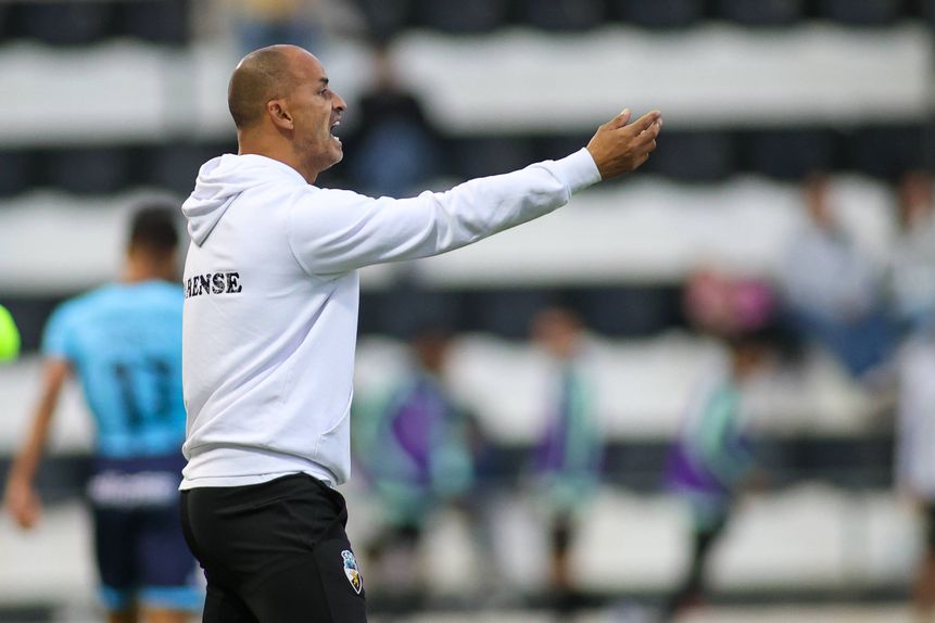 Jorge Silas, treinador do Farense