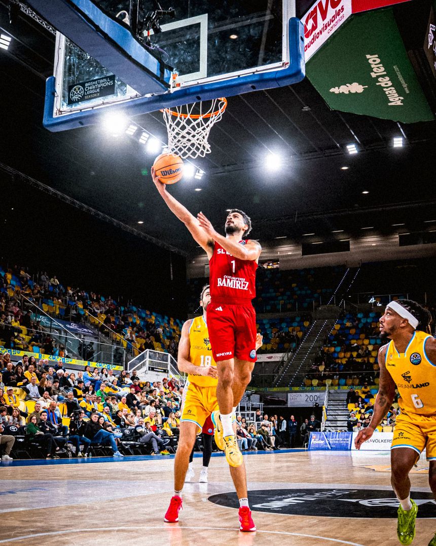 Aaron Broussard terminou com 10 pontos -    Fotografia FIBA