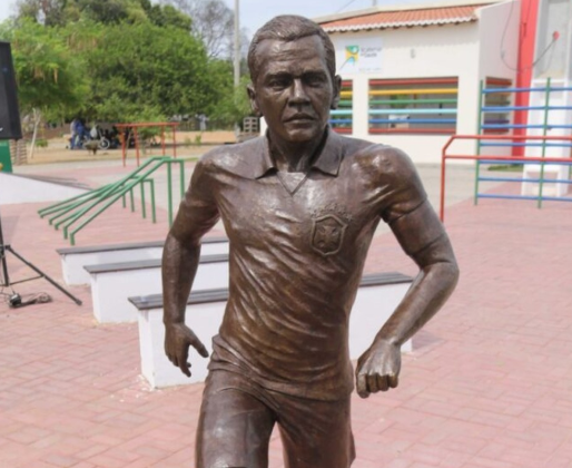 Reprodução de Dani Alves em Juazeiro, de onde é natural, não convenceu adeptos